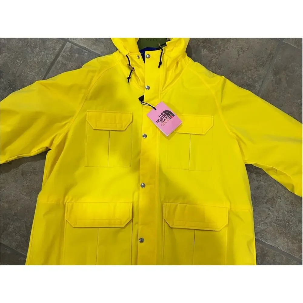 Men's Gucci X North Face techno, hooded rain, jacket size XL